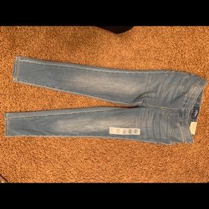 Girls Old Navy light jean leggings